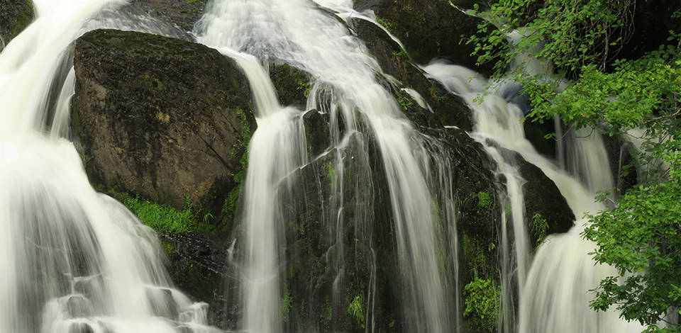 Waterfall-bg