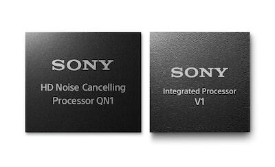 Doua imagini care arata alaturate cipurile pentru HD Noise Cancelling Processor QN1 si pentru Integrated Processor V1