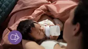 Tetina eliberează lapte numai atunci când bebeluşul suge în mod activ