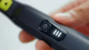 Lumina cu LED indică starea bateriei